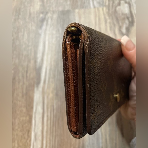 Vintage Louis Vuitton LV Monogram Signature Canvas Porte Monnaie Tresor Wallet - Picture 7 of 16